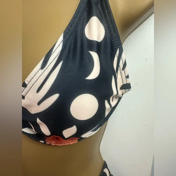 Commense Black Orange Bird Print Bikini Top & Scrunchie Booty Bottoms NWT XS - Picture 7 of 16